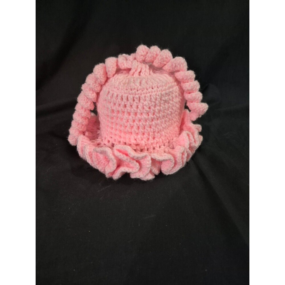 Vintage Hand Crocheted Toilet Paper Holder Peachy